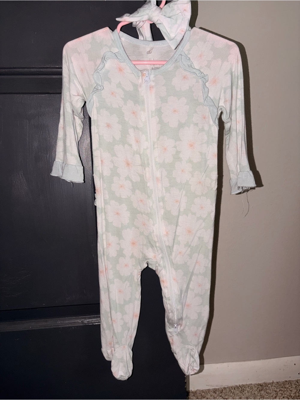 Milkberry footed pjs 6-9M